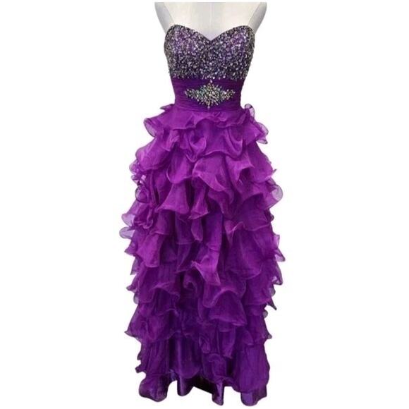 Mac Duggal - Strapless Glitter Tulle Ballgown